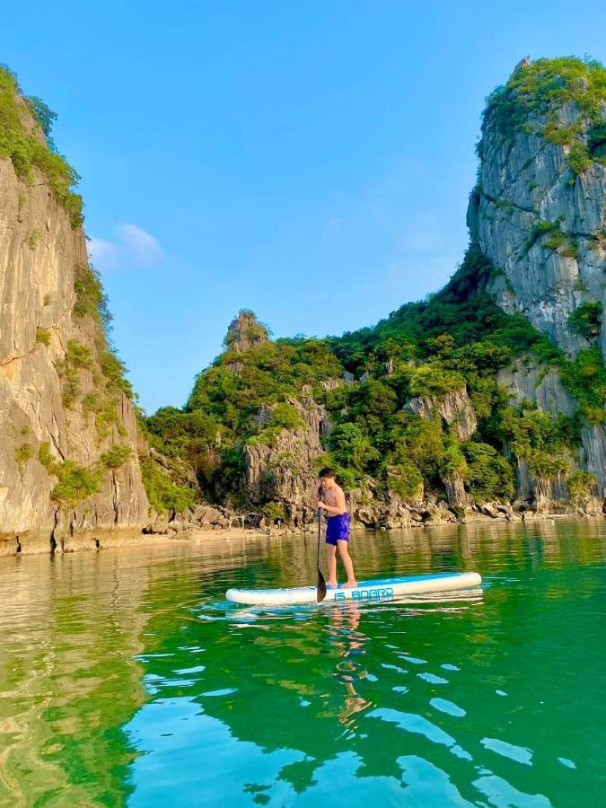 Homestay 1986 Ha Long - Can Ho 2 Phong Nghi View Bien Екстер'єр фото